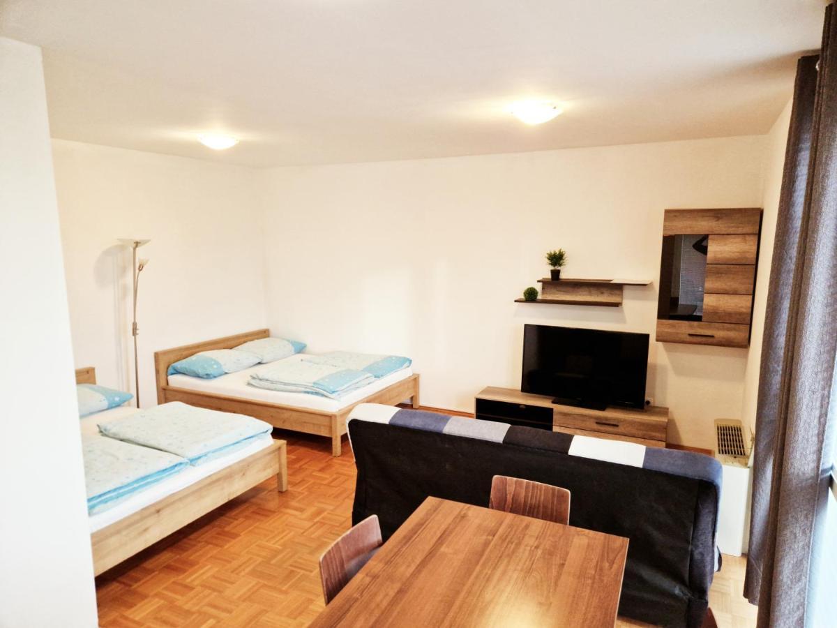 Apartments And Studios Perunika Moravske-Toplice Eksteriør bilde